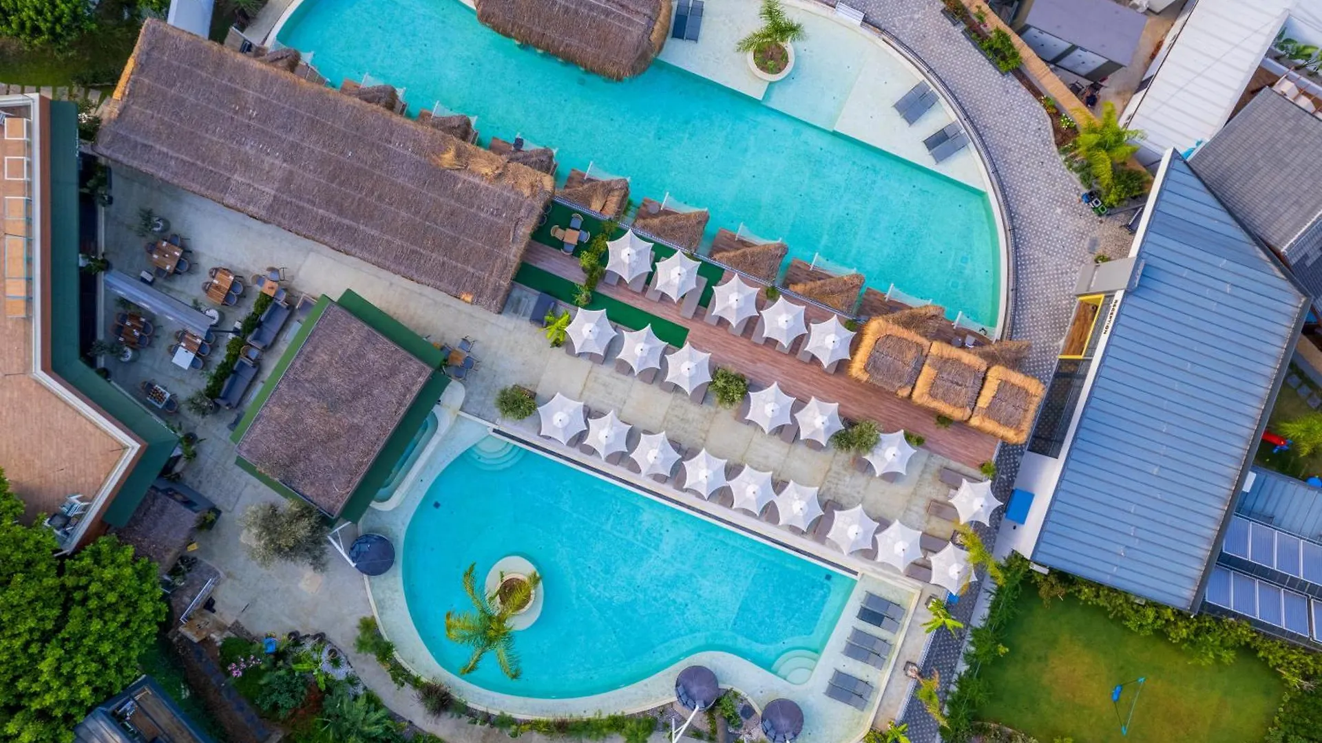 Morina Deluxe Hotel location